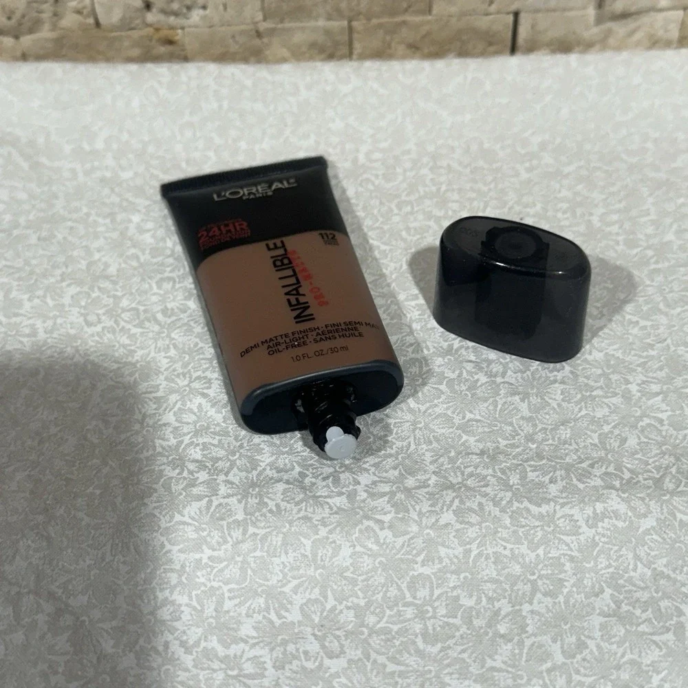 L'Oréal‎ Paris Infallible Pro-Matte Foundation, #112 Cocoa 1 Fl Oz Sealed